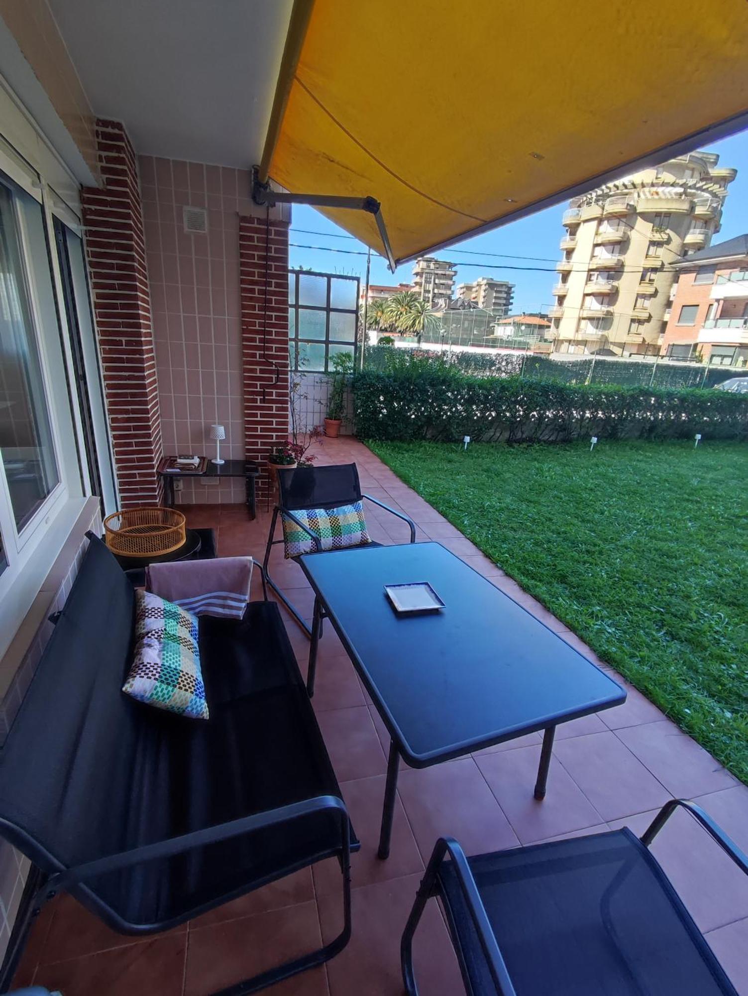 Apartamento Albejo Ларедо Экстерьер фото